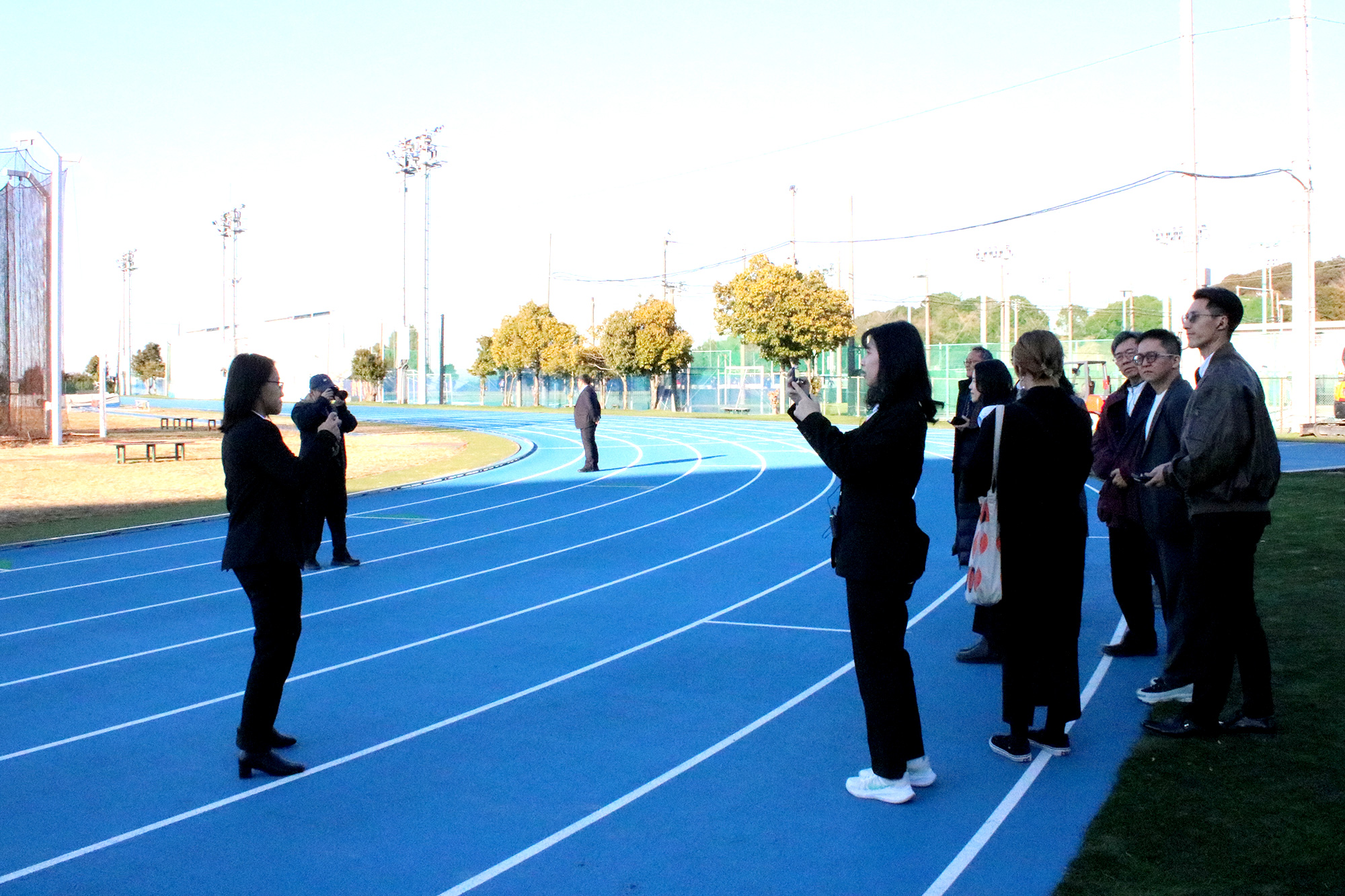 陸上競技場を見学